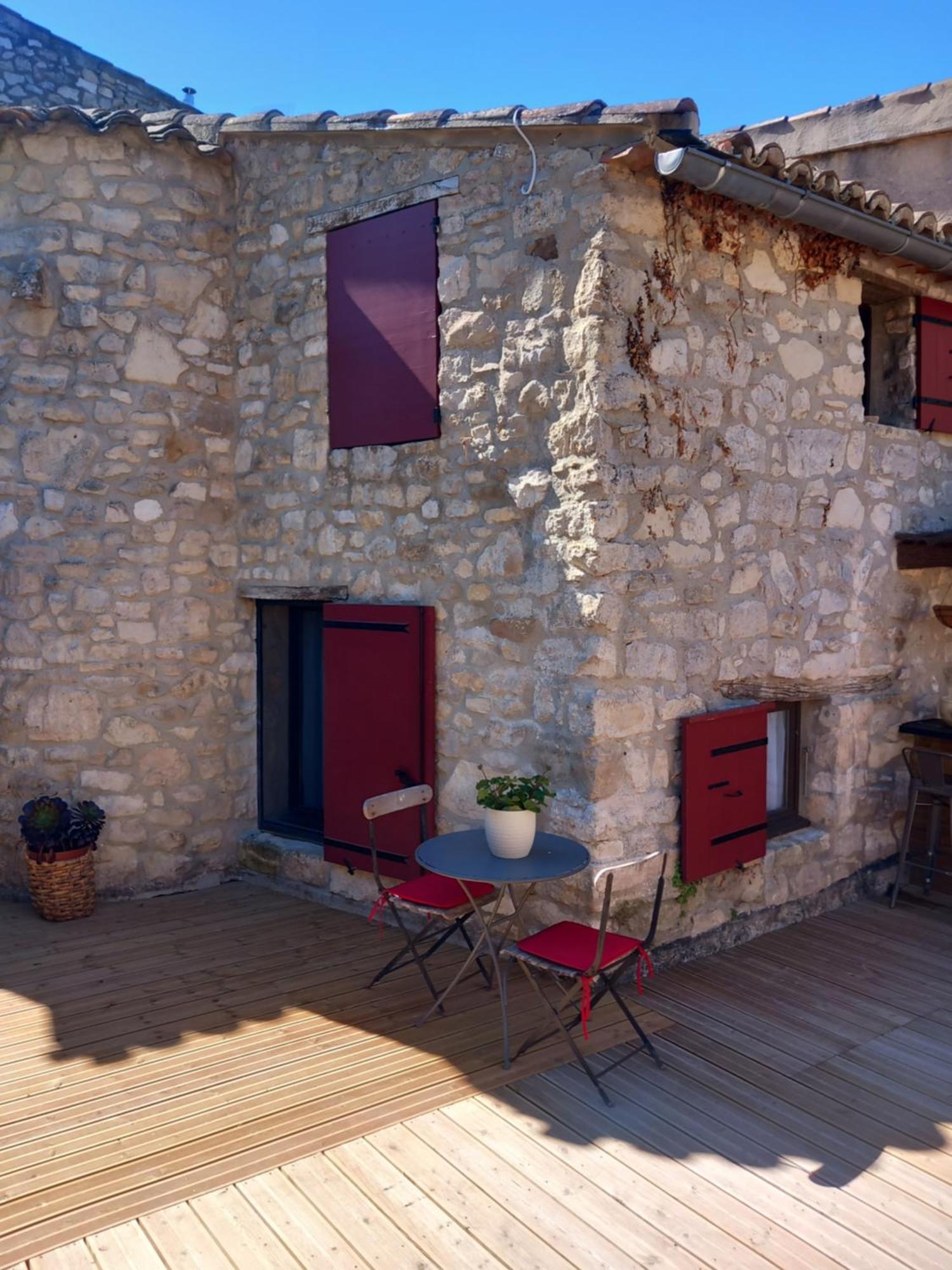 Chez Daniele Chambre Avec Jacuzzi Et Terrasse Privee Murs  Exterior foto